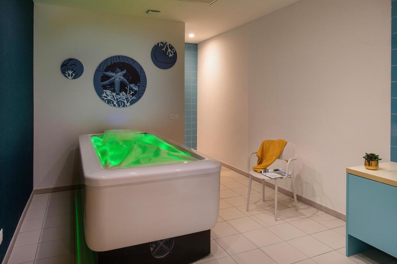 Domitys La Calypso Aparthotel Брест Екстериор снимка